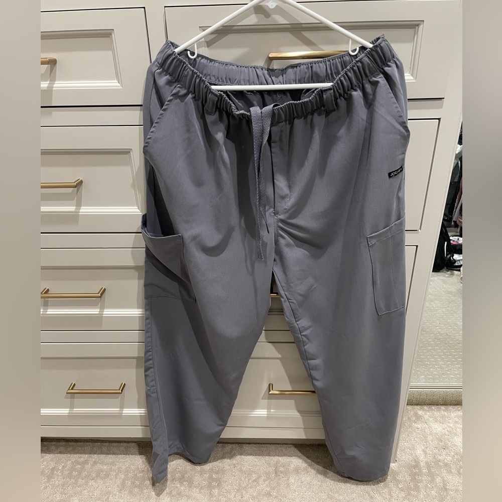 Jockey Men's Grey 7 Pocket Stretch Scrub Pant